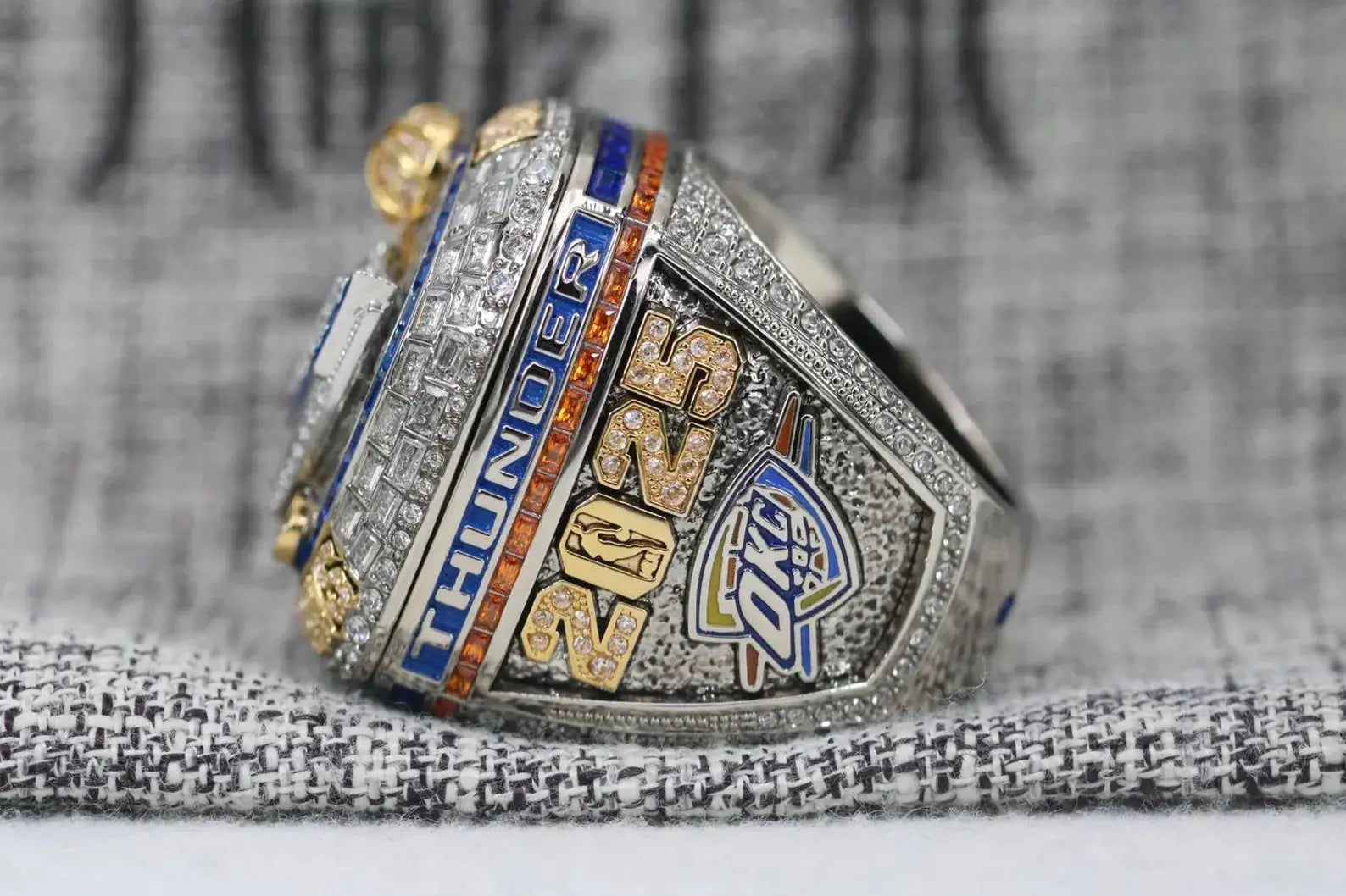 2025 Oklahoma City Thunder Championship Ring - Standard Series - Legend Sports Rings