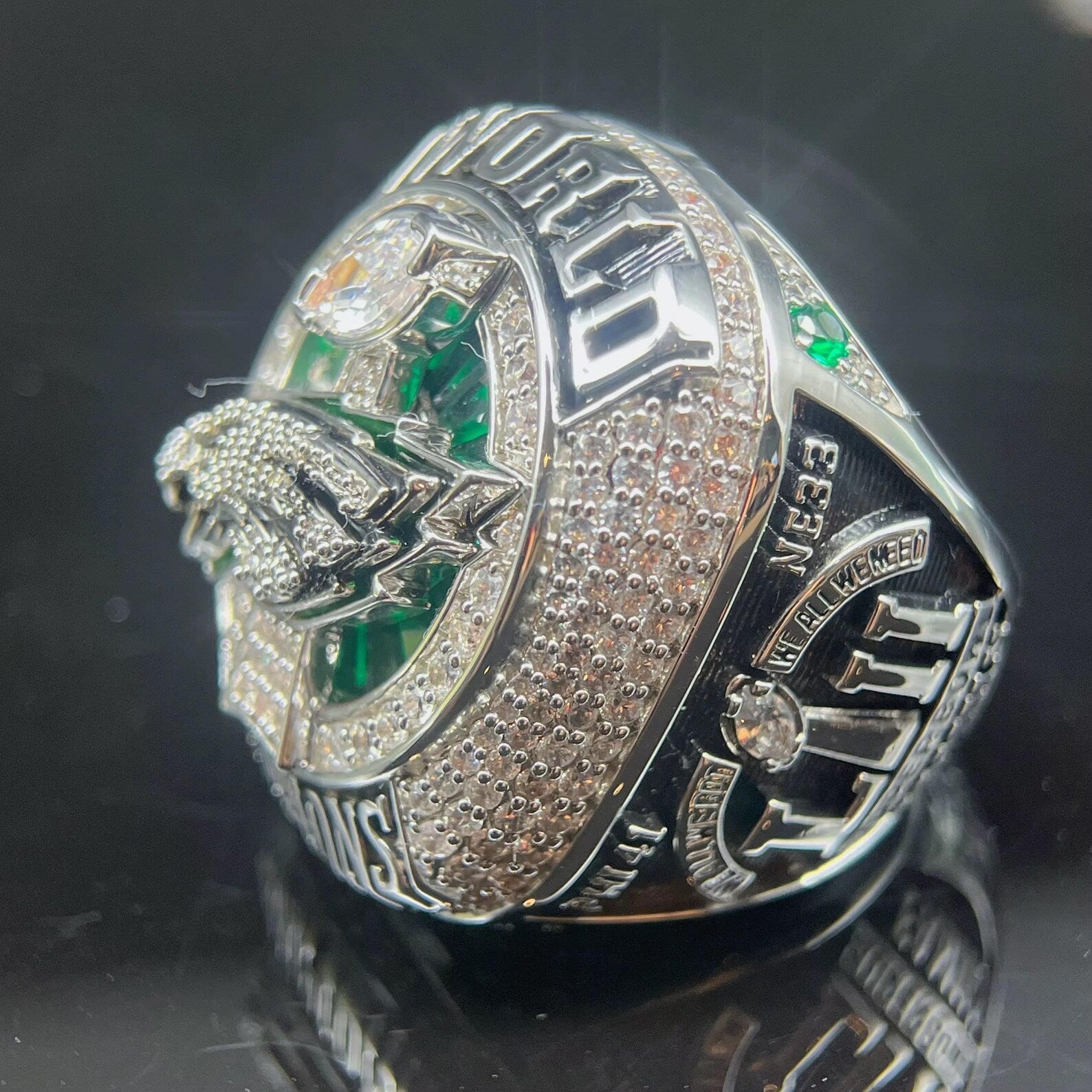 2017 Philadelphia Eagles Super Bowl Championship Ring - Premium Luxury Series Legend Sports Rings