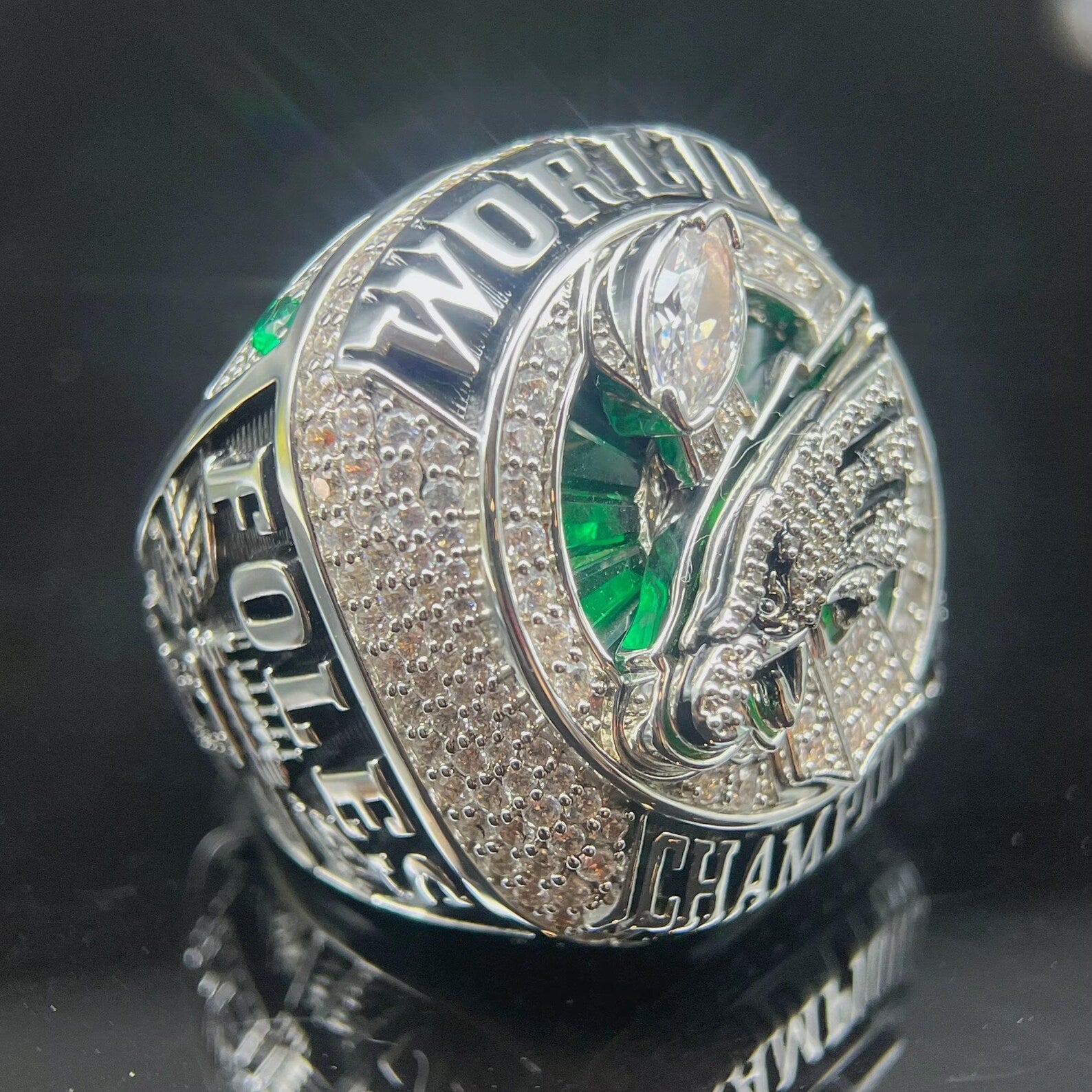 2017 Philadelphia Eagles Super Bowl Championship Ring - Premium Luxury Series Legend Sports Rings